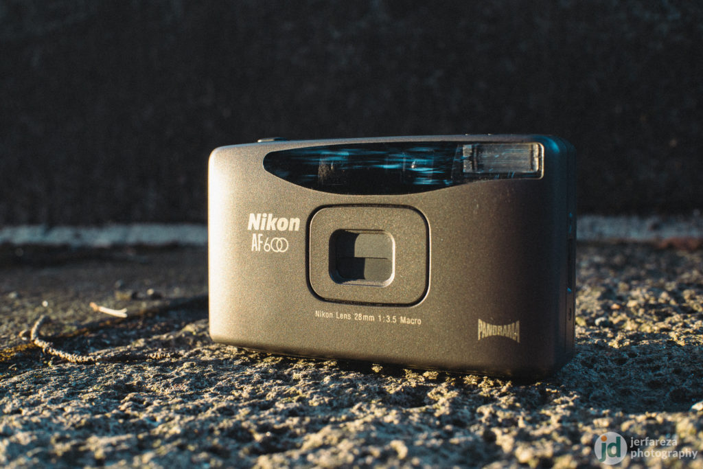 Camera Review] Nikon AF600 (Lite Touch AF) - Blog